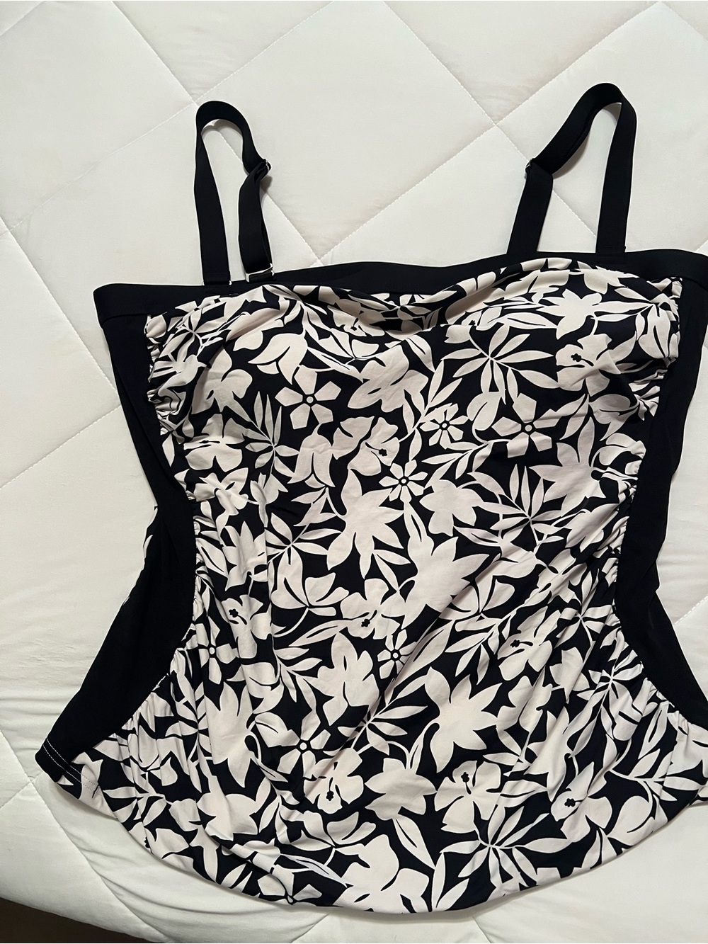 Lands' End Black and White Floral Swim Top